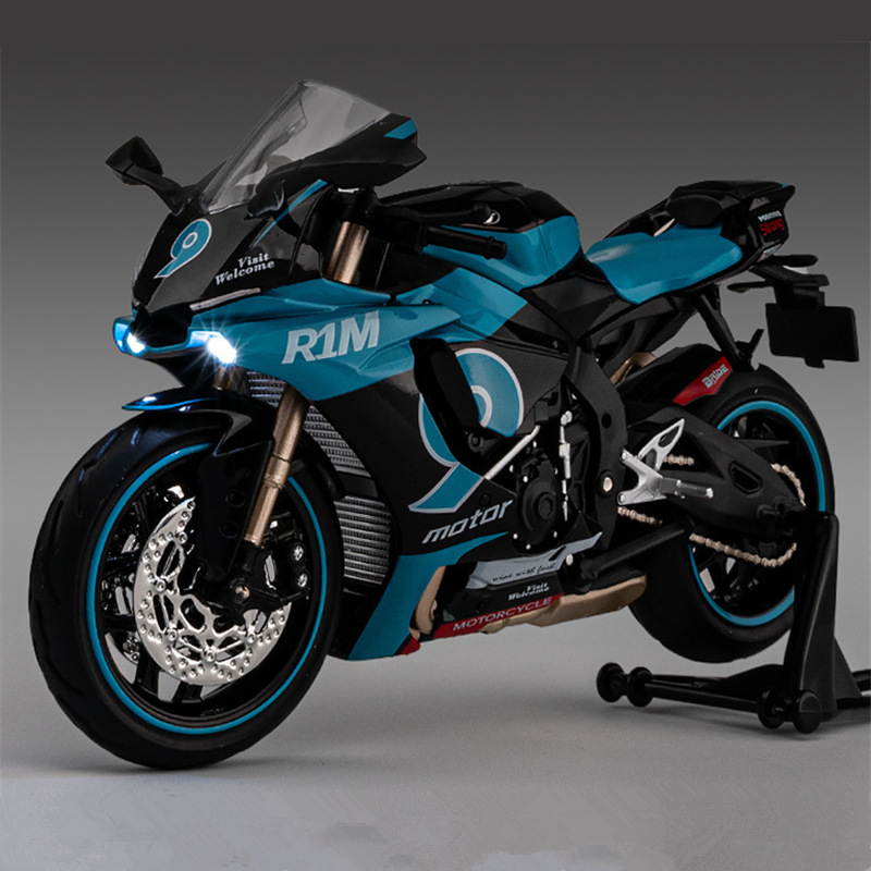 1:12 YZF-R1M Alloy Racing Moto - Model Kit Harley Davidson recensione e prezzo
