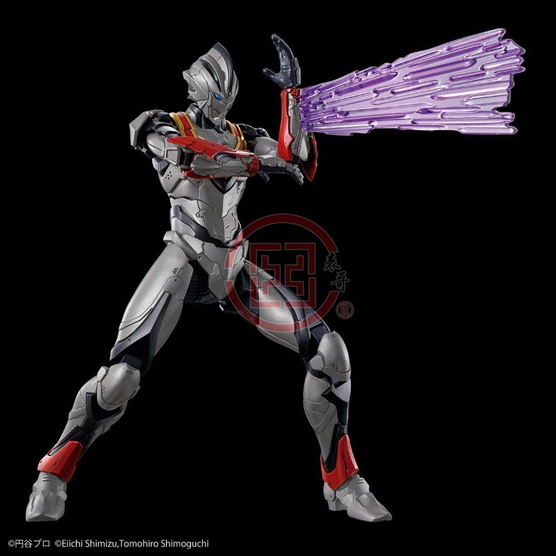 Bandai Original Genuine Ultram - Model Kit Ultraman Tiga recensione e prezzo