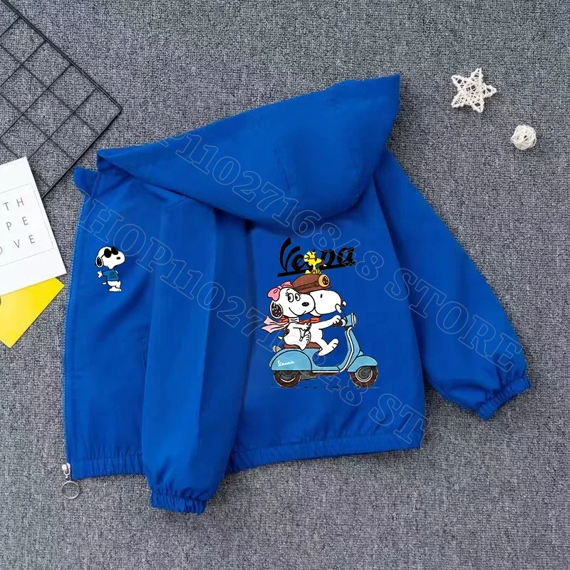 Snoopy Spring Clothes Unisex T - Model Kit Varnish recensione e prezzo