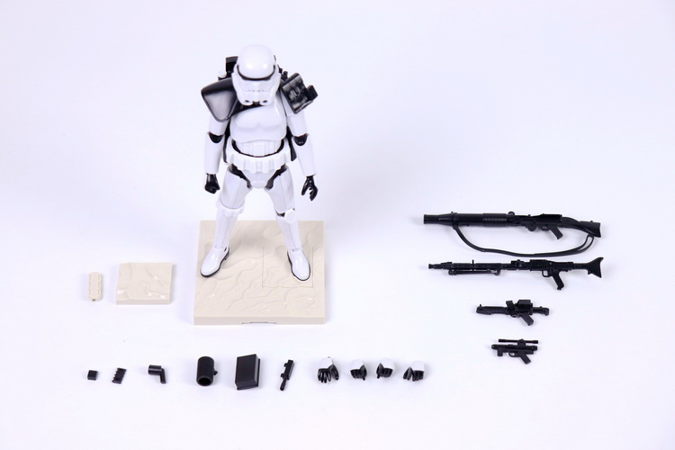 Nuclearmodel MODEL 1/12 Imperi - Model Kit Shooting Star Dragon recensione e prezzo