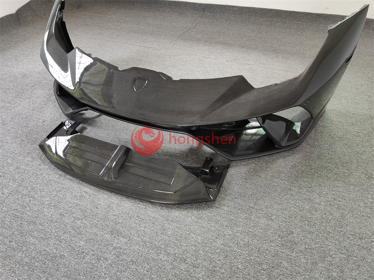P Style Full Carbon Fibre Fron - Model Kit Lamborghini recensione e prezzo
