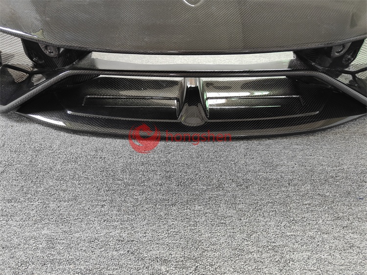 P Style Full Carbon Fibre Fron - Model Kit Lamborghini recensione e prezzo