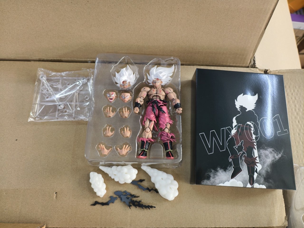 Wy Toy Dragon Ball Z SHF Legen - Model Kit Vegeta recensione e prezzo