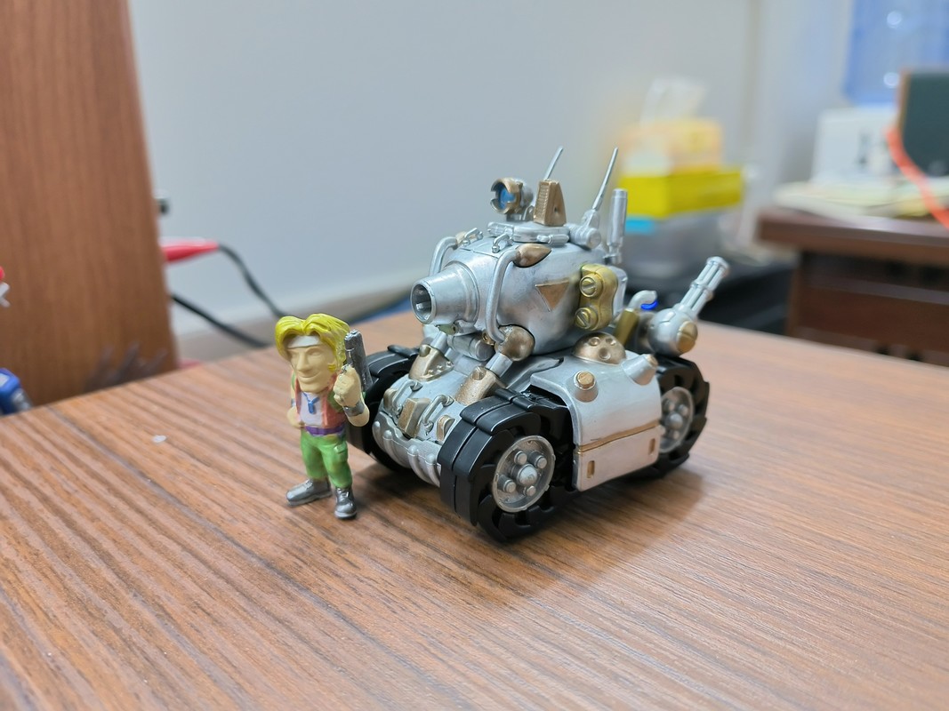 【IN STOCK】XIN SHI Model Assemb - Model Kit Metal Slug recensione e prezzo