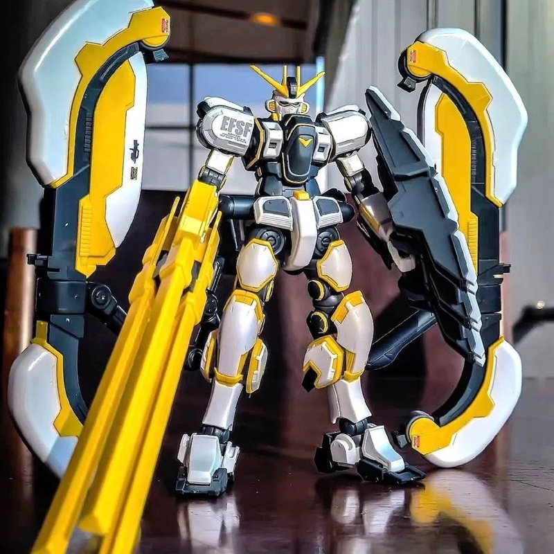 HG 1/144 Atlas Thunder Univers - Model Kit Valkyrie recensione e prezzo