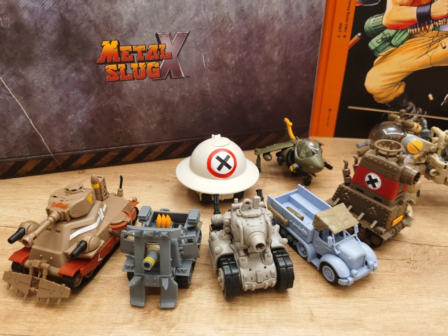 Original Xinshi Model Metal Sl - Model Kit Metal Slug recensione e prezzo